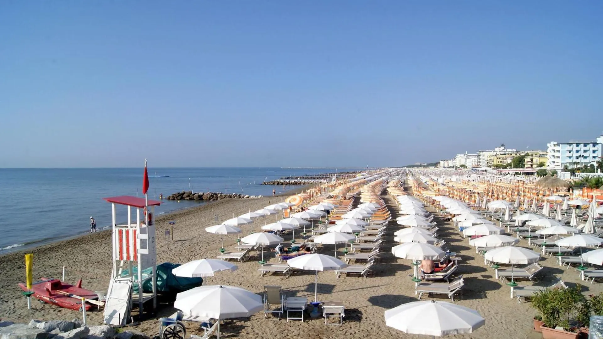 Modern Studio With Shared Pool Porto Santa Margherita di Caorle İtalya