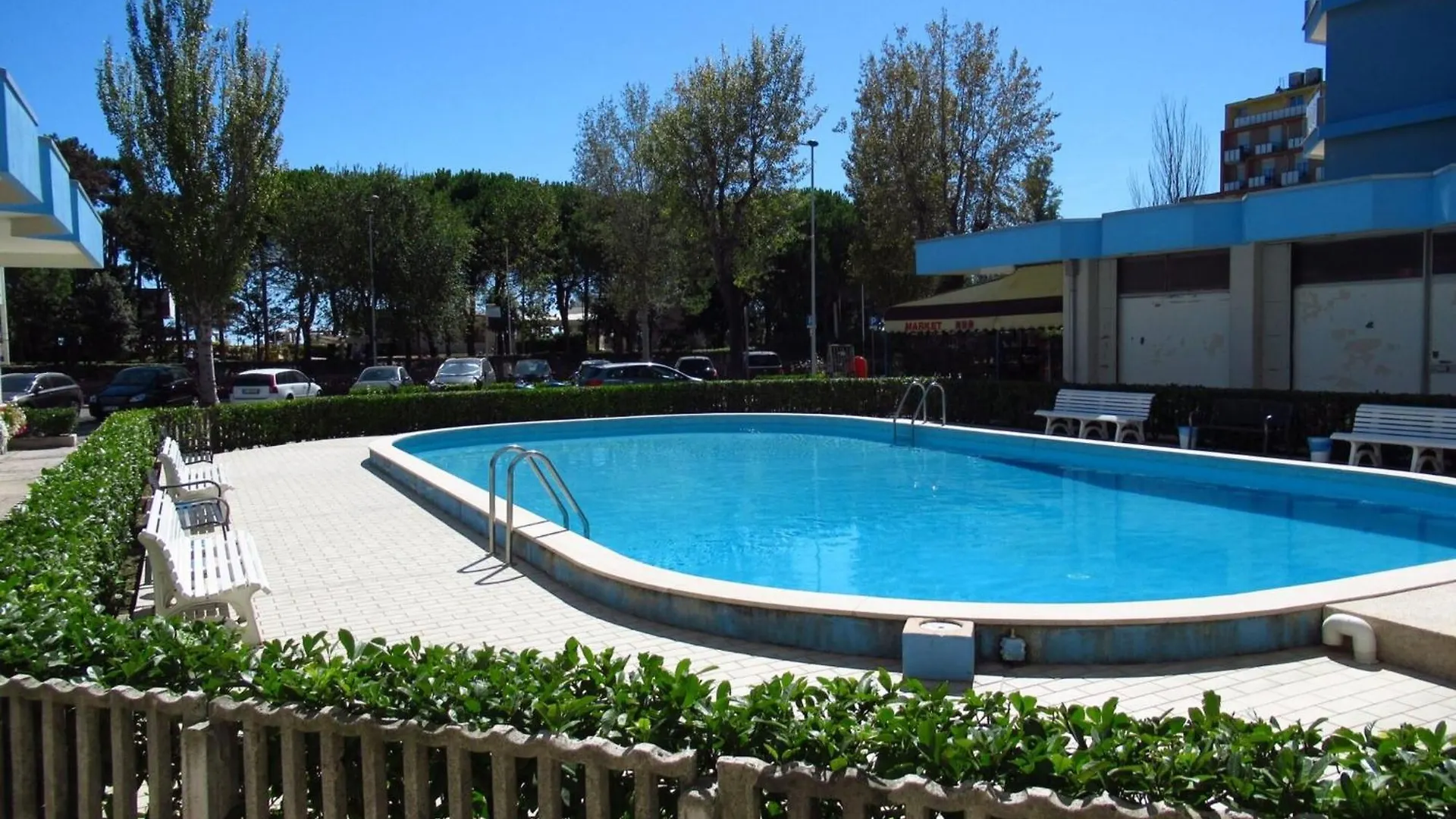 Modern Studio With Shared Pool Porto Santa Margherita di Caorle İtalya